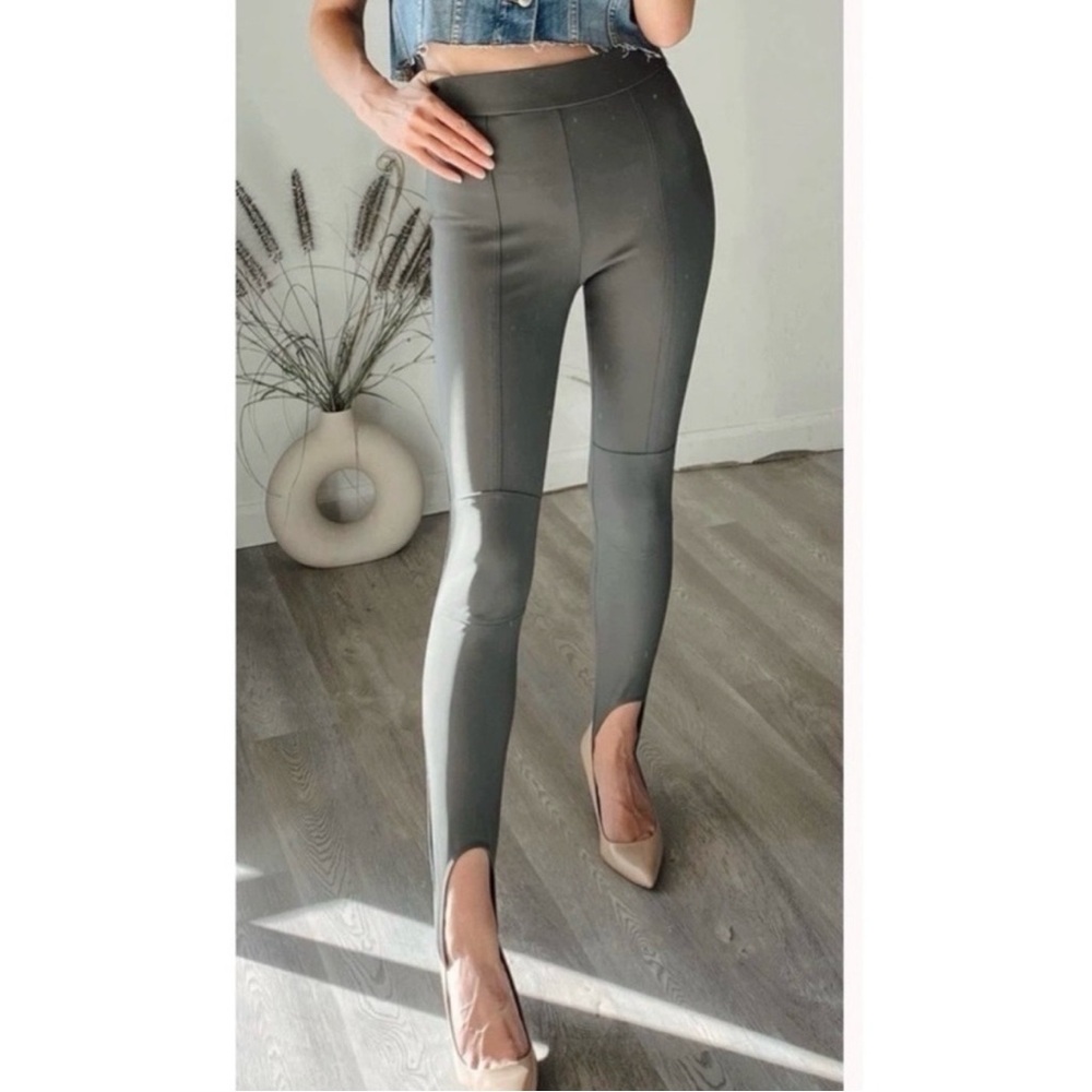 Zara GREEN STIRRUP LEGGINGS MEDIUM